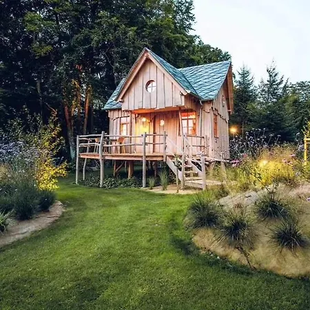 Au Coq Et Fa Gnes Chalet