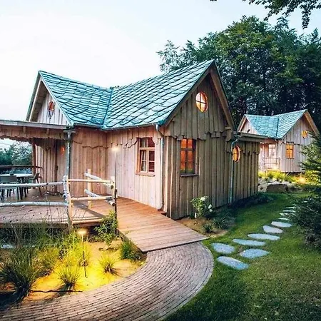 Au Coq Et Fa Gnes יאלהיי