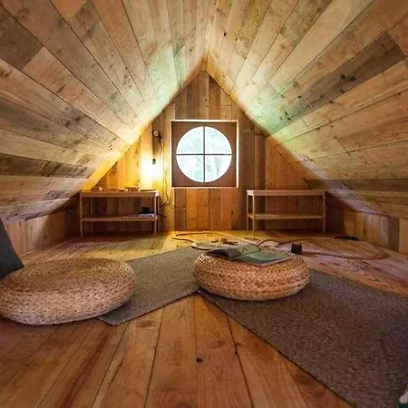 Chalet Au Coq Et Fa Gnes