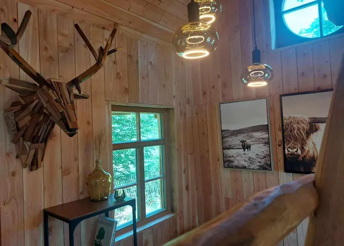 Au Coq Et Fa Gnes Jalhay