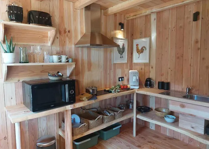 Chalet Au Coq Et Fa Gnes *