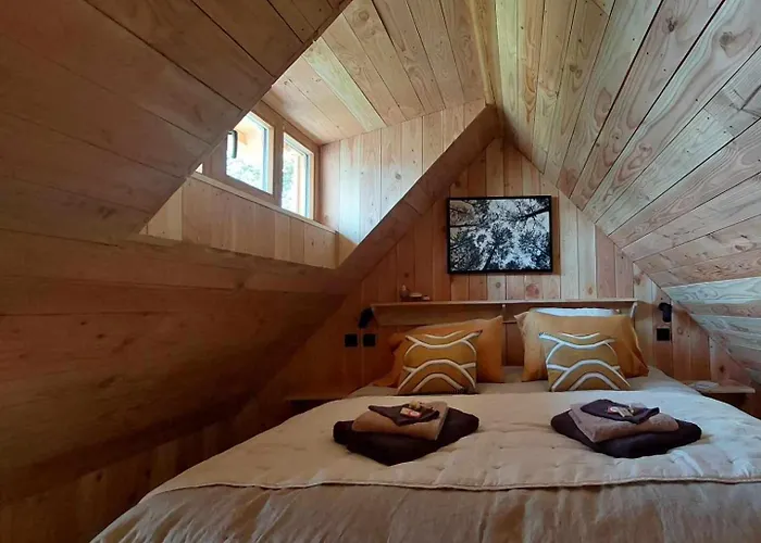 Chalet Au Coq Et Fa Gnes