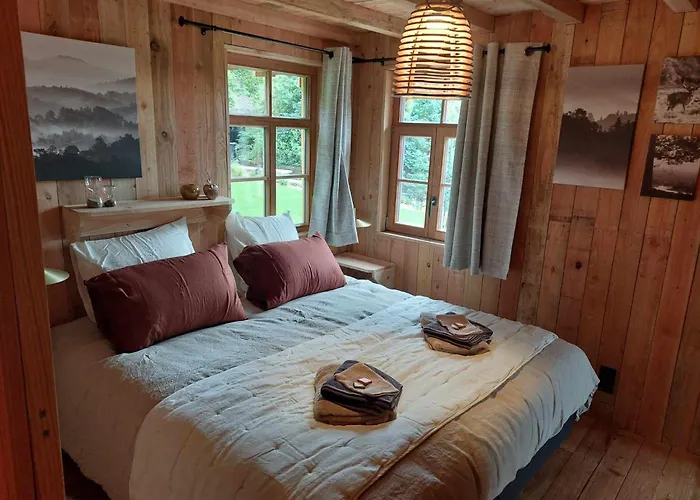 Chalet Au Coq Et Fa Gnes