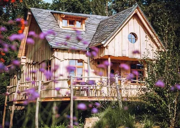 Au Coq Et Fa Gnes Jalhay